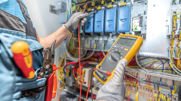 Best Circuit Breaker Repair  in Somersworth, NH
